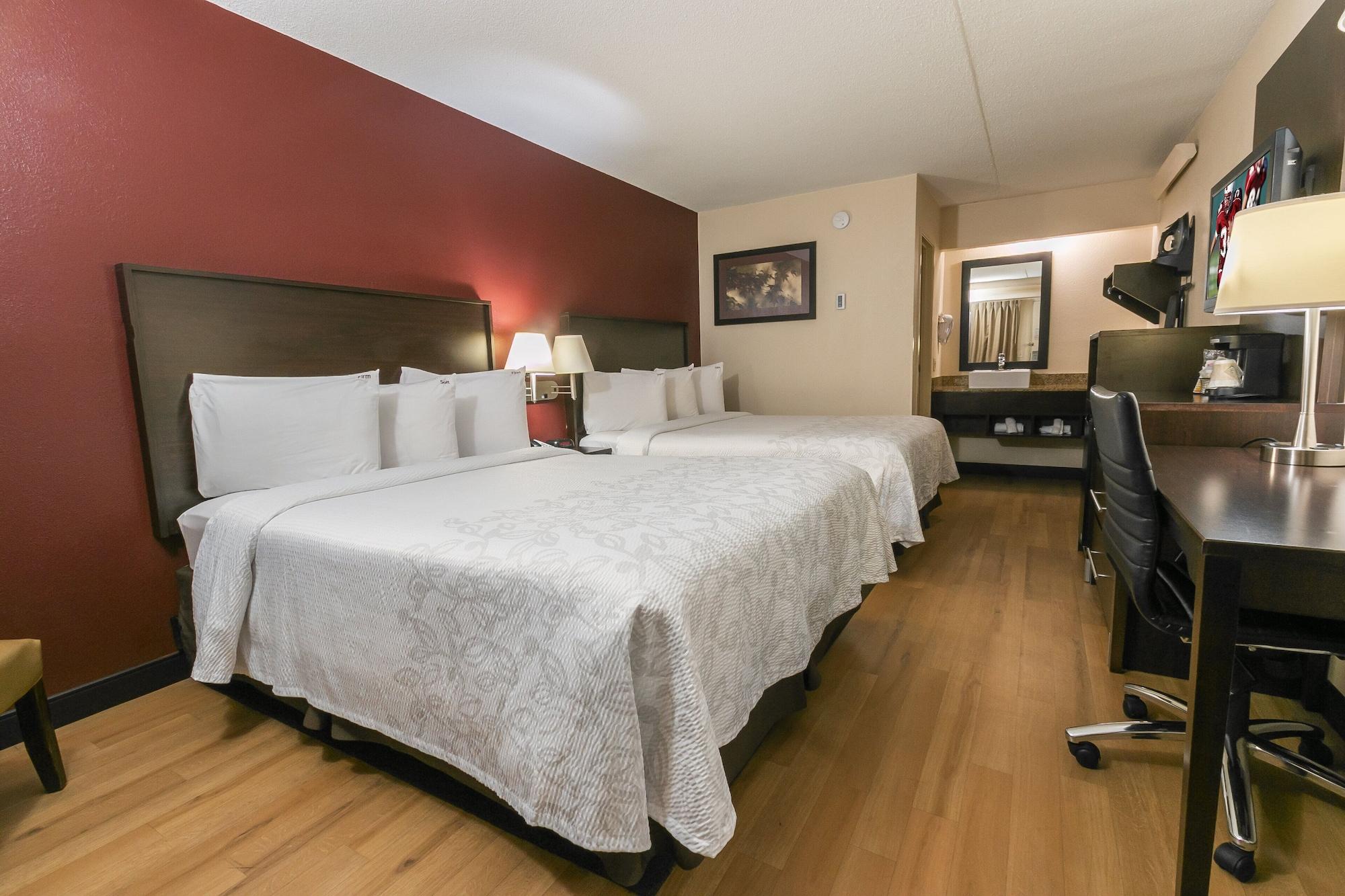 Red Roof Inn Plus+ Birmingham East - Irondale/Airport Exteriör bild